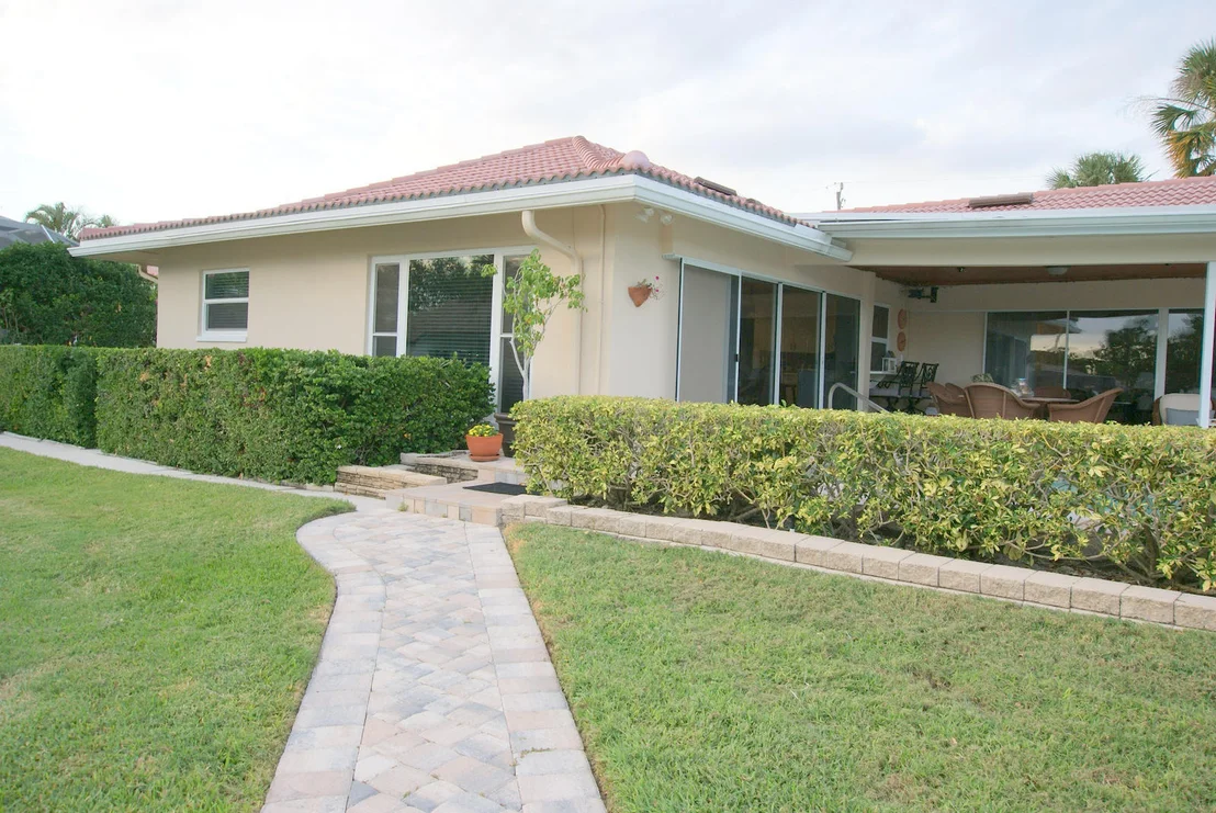 Photo of 32 Tradewinds Circle