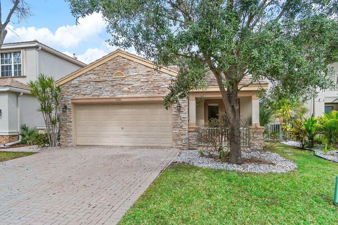 Photo of 10161 Foal Road
