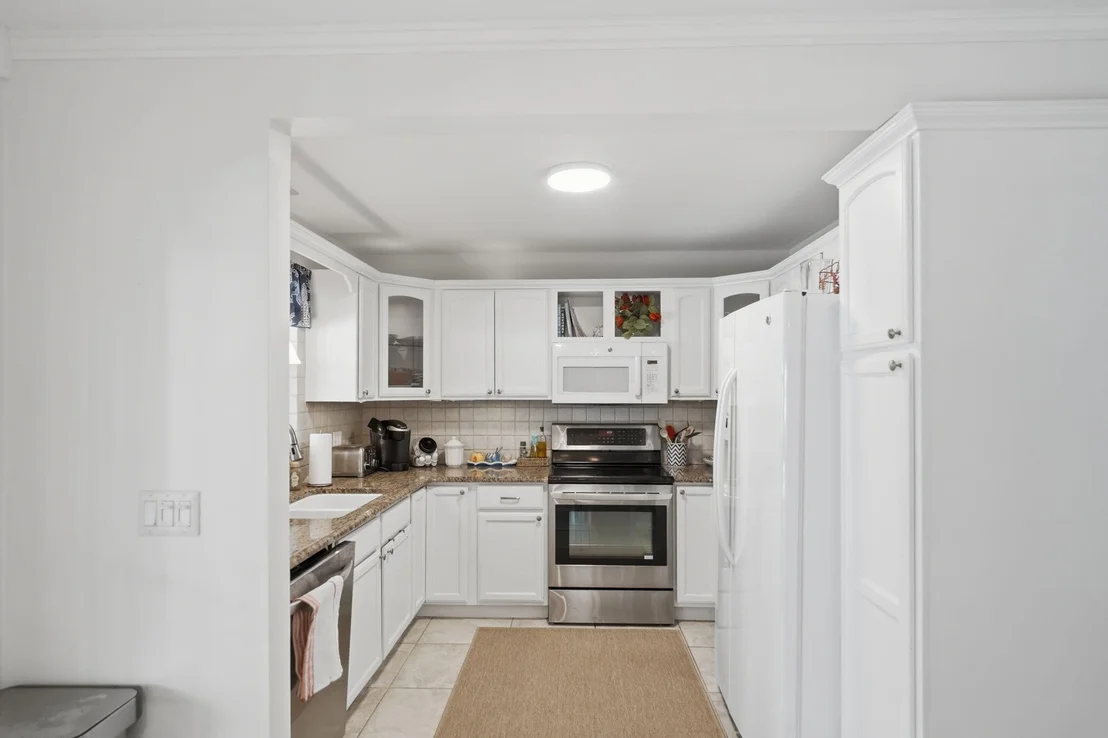 Photo of 1252 SE Madison Avenue