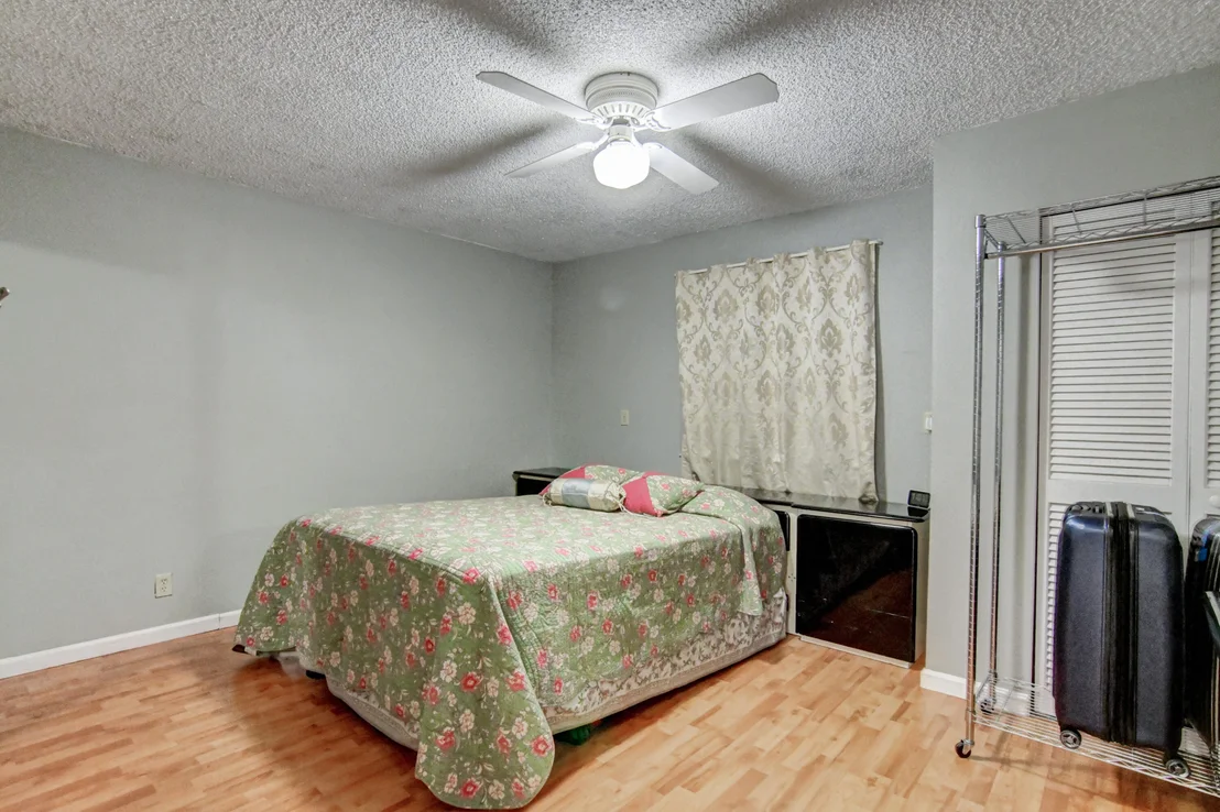 Photo of 12623 Pineacre Lane