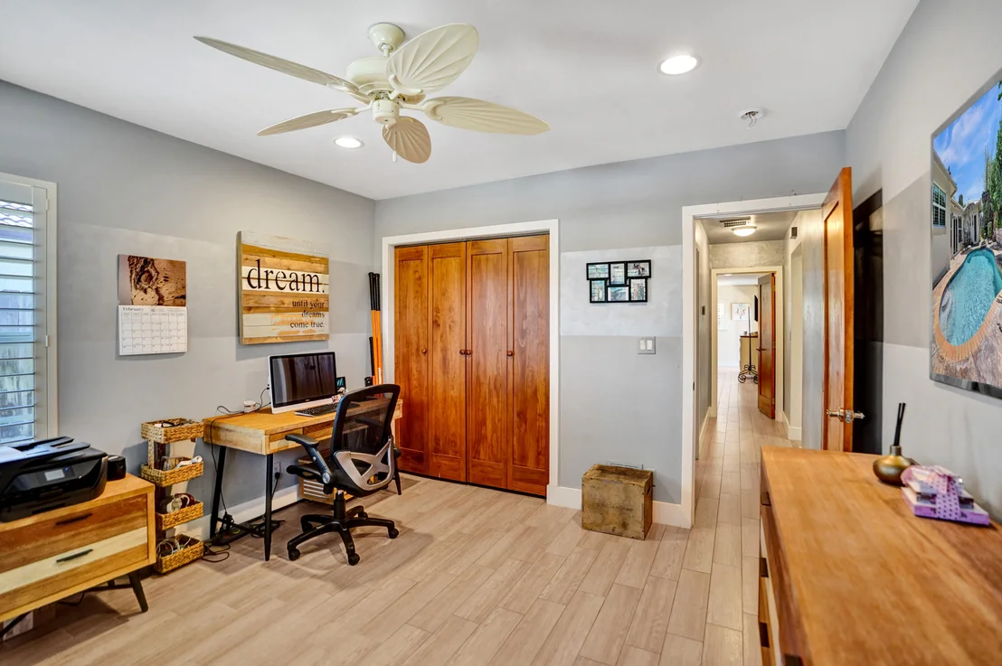 Photo of 445 SE 17th Terrace