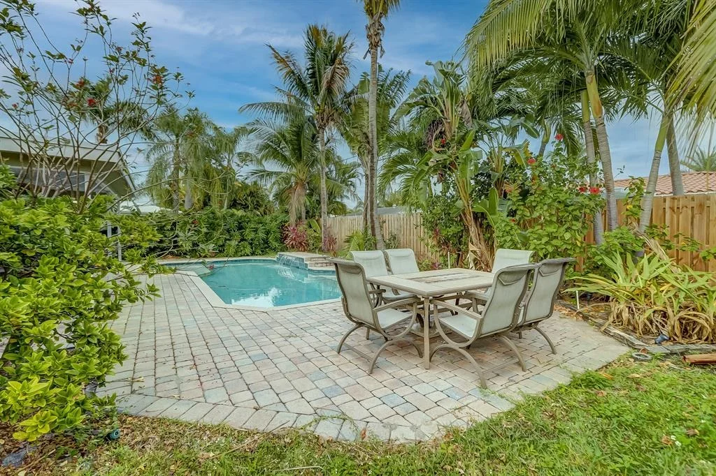 Photo of 480 SE 1st Avenue