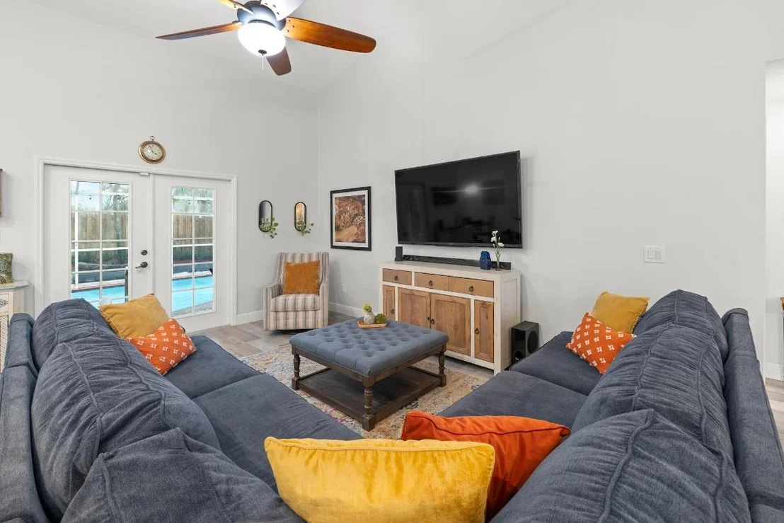 Photo of 1380 Hideaway Bend