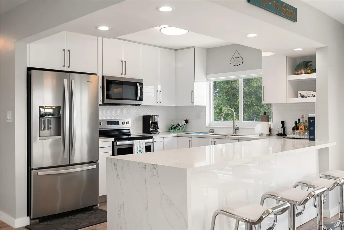 Photo of 102 Harbor Drive