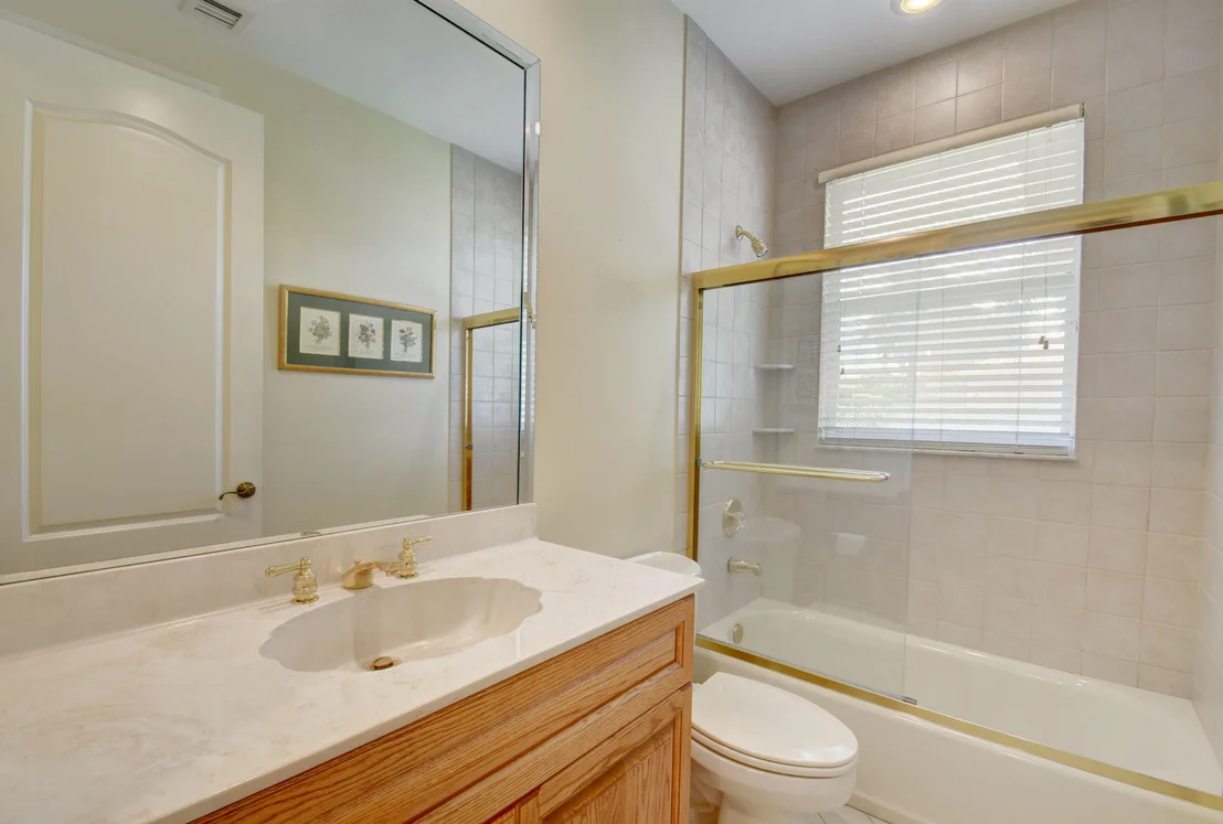Photo of 137 Turnberry Drive