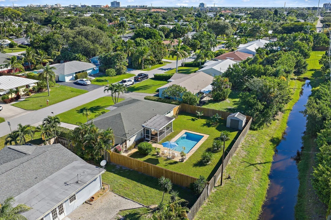 Photo of 372 Franklin Road