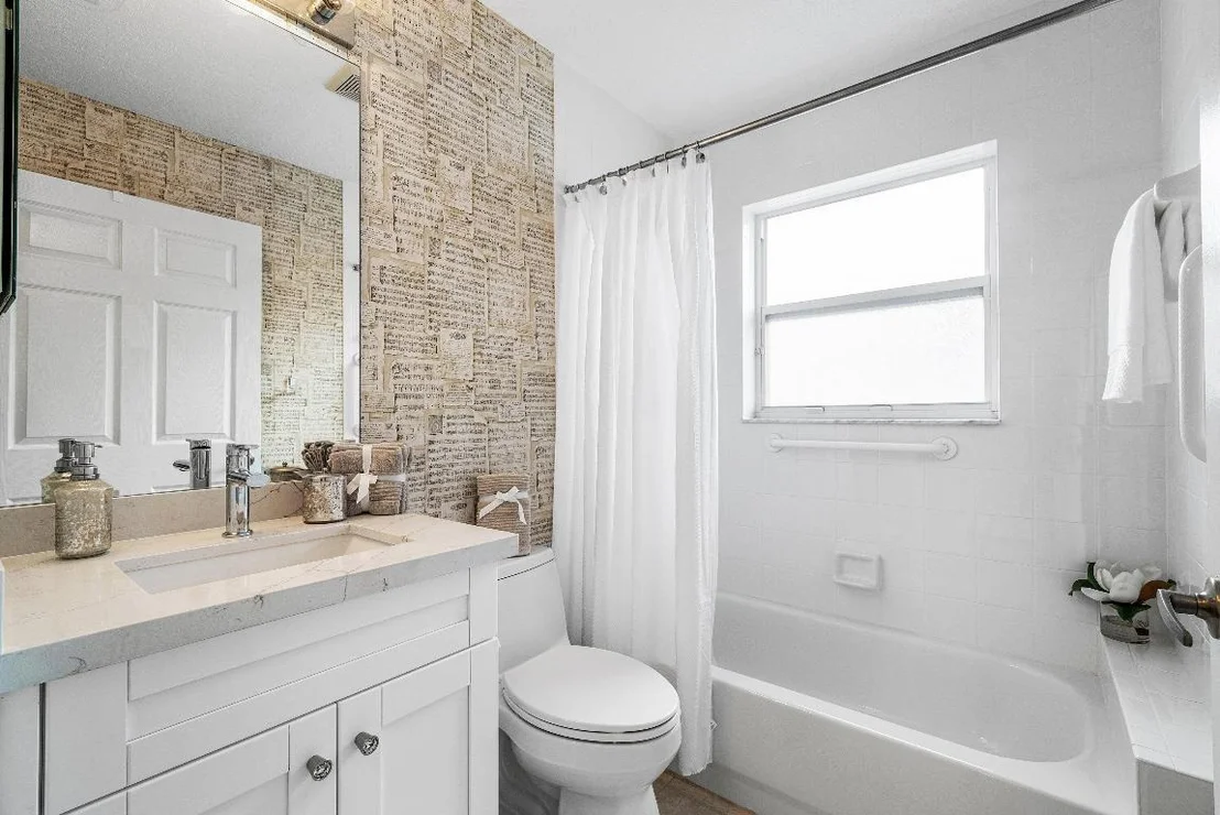 Photo of 6698 Sherbrook Drive