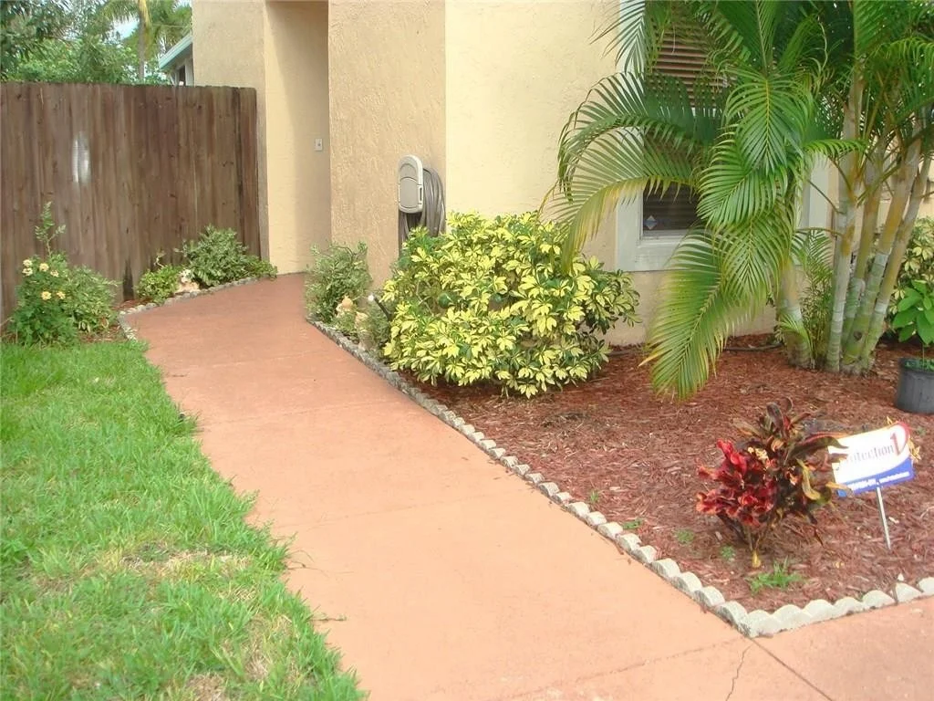 Photo of 3428 Orinoco Lane