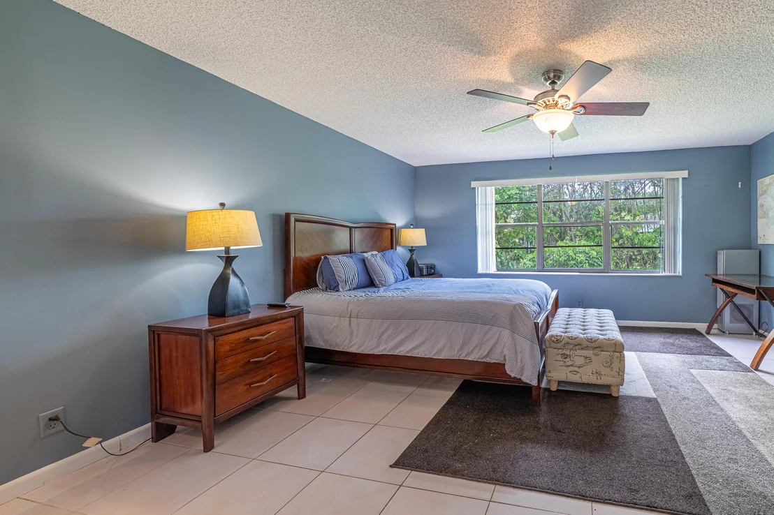 Photo of Unit B at 14200 Nesting Way