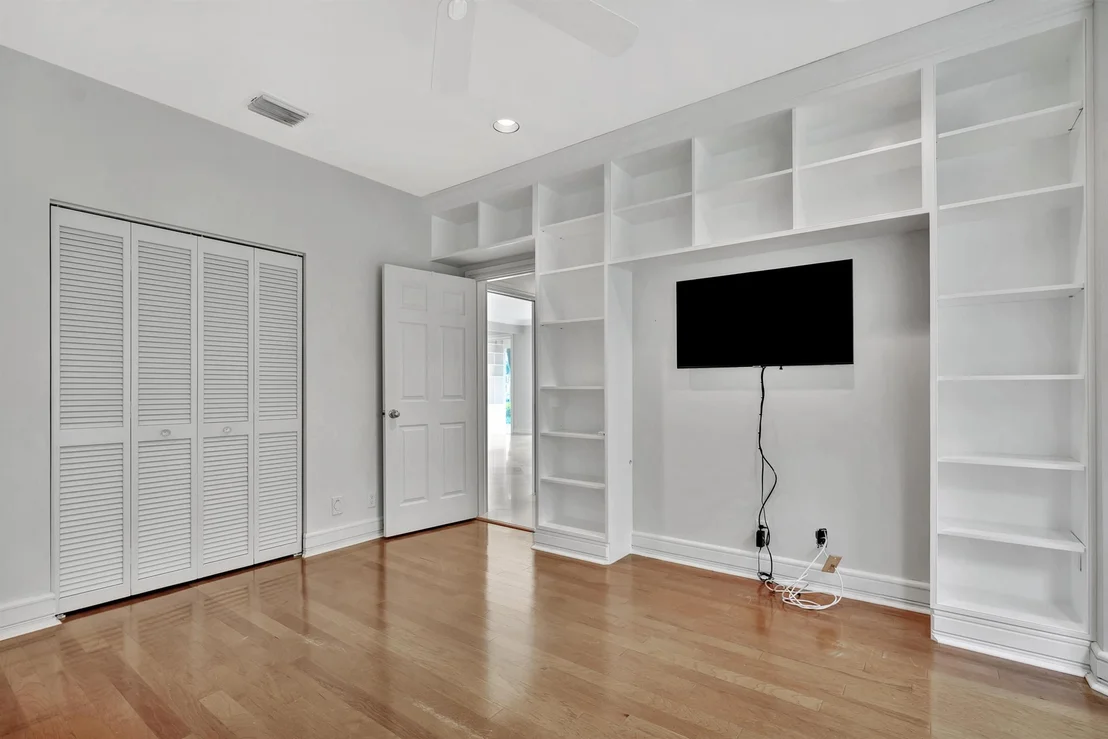Photo of 156 Eagle Drive
