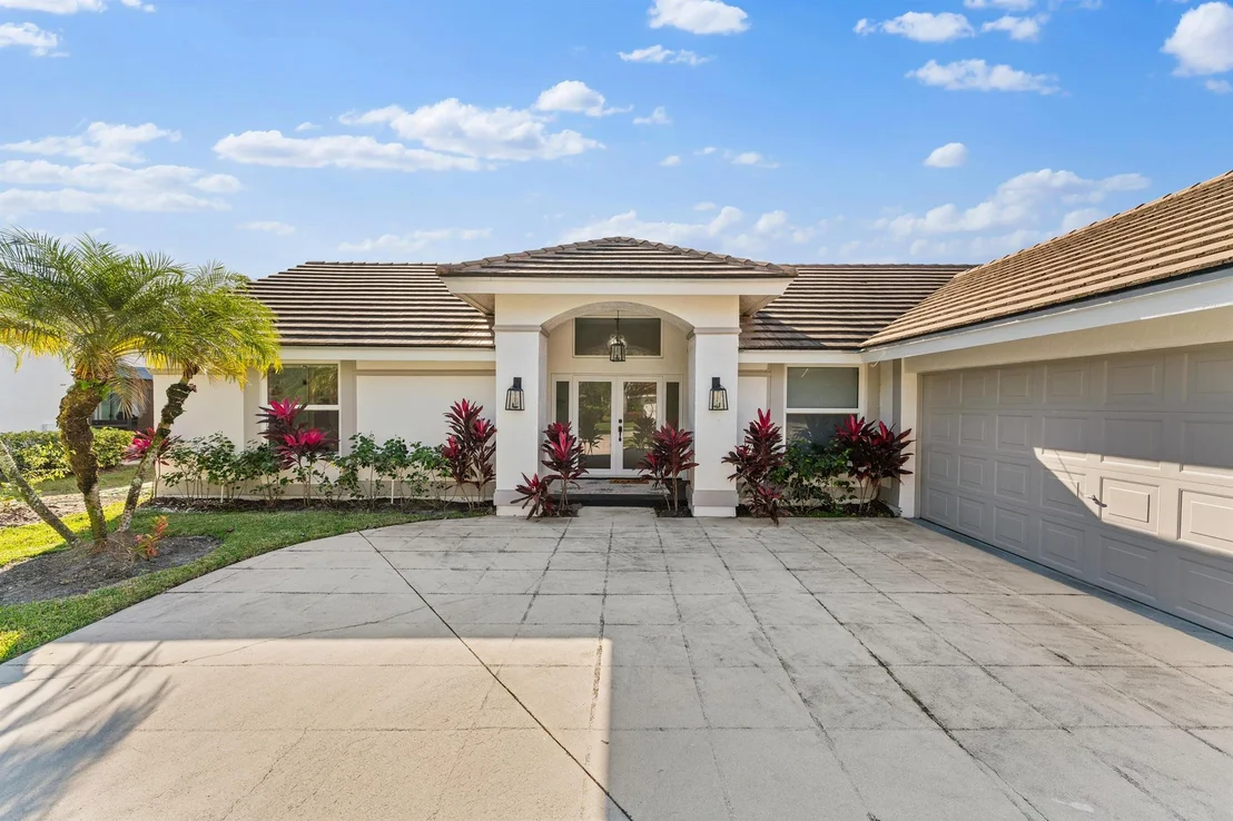 Photo of 6626 Winding Lake Drive