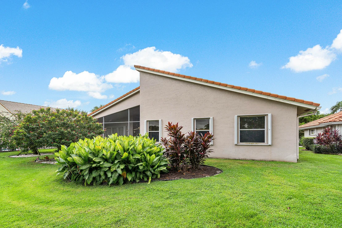 Photo of 7373 Falls Road W