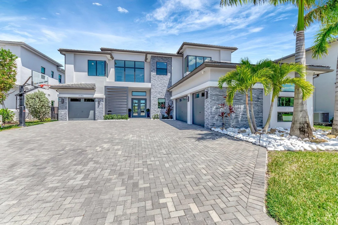 Photo of 17392 Ponte Chiasso Drive
