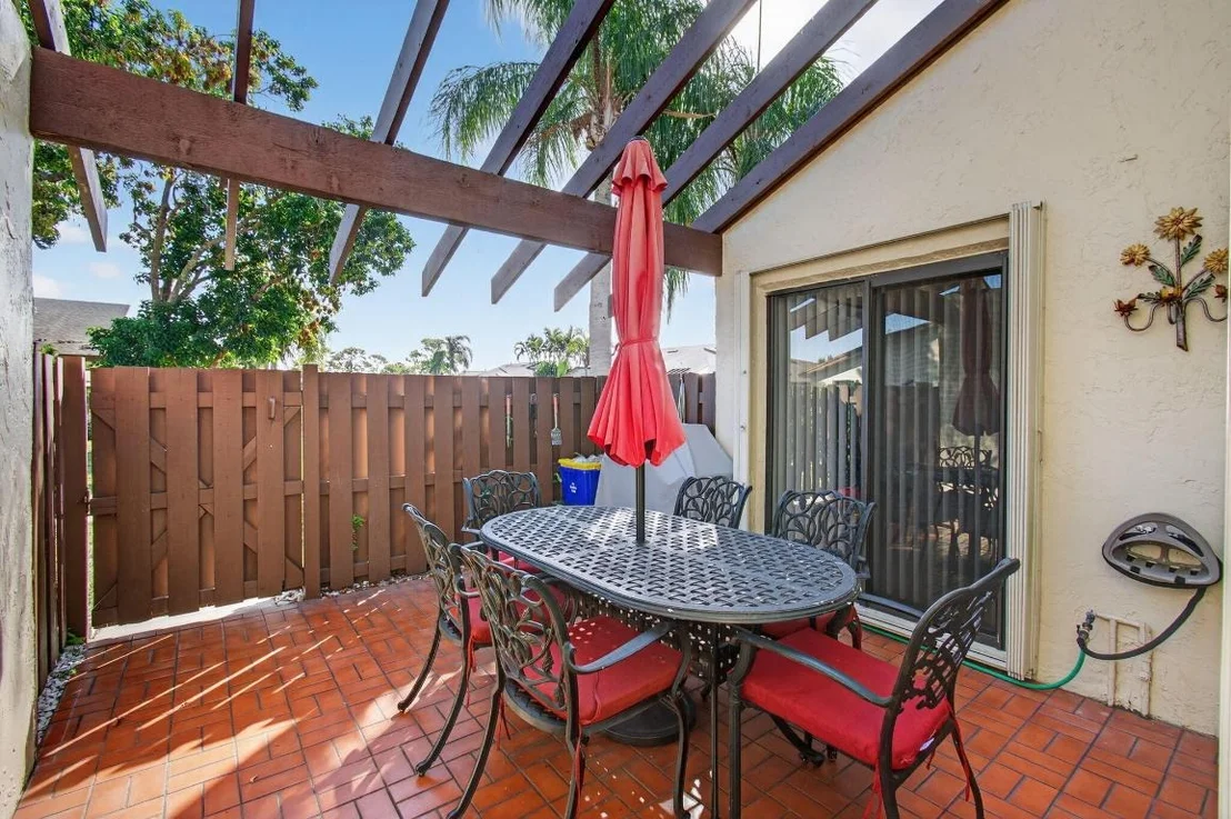 Photo of Unit C at 5100 Nesting Way