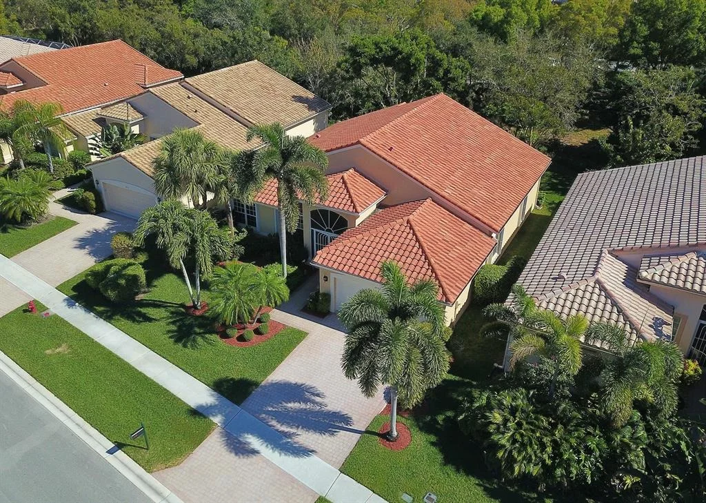 Photo of 8982 Terni Lane