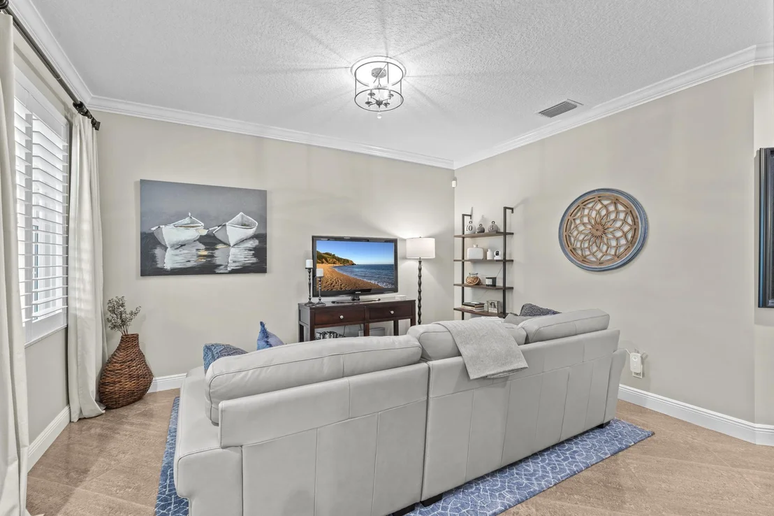 Photo of 272 Clocktower Drive