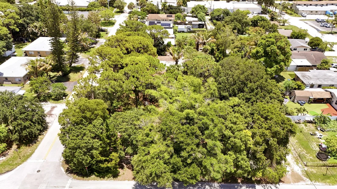 Photo of 146 2ND Street