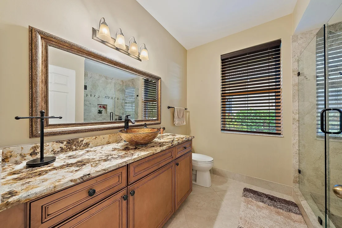 Photo of 8575 SE Water Oak Place
