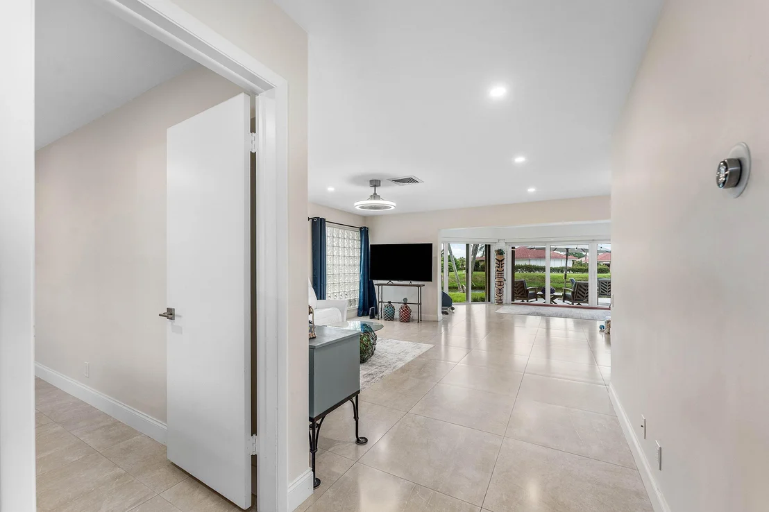 Photo of 362 Yorktowne Circle