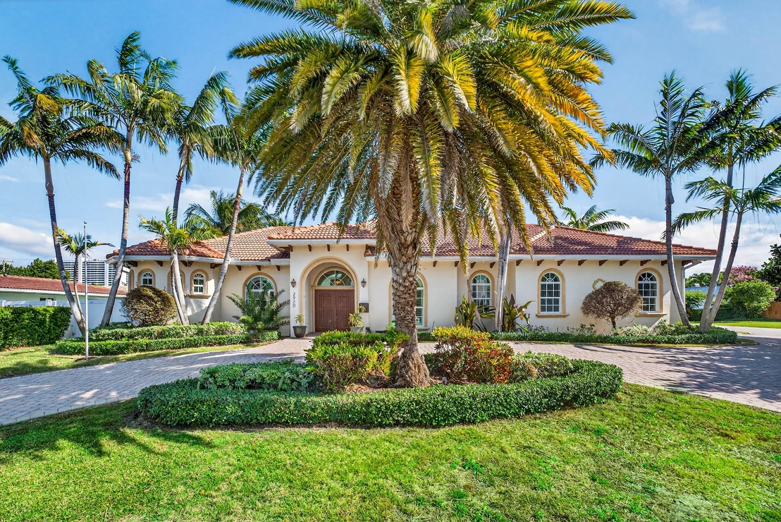 Photo of 2920 Spanish River Road
