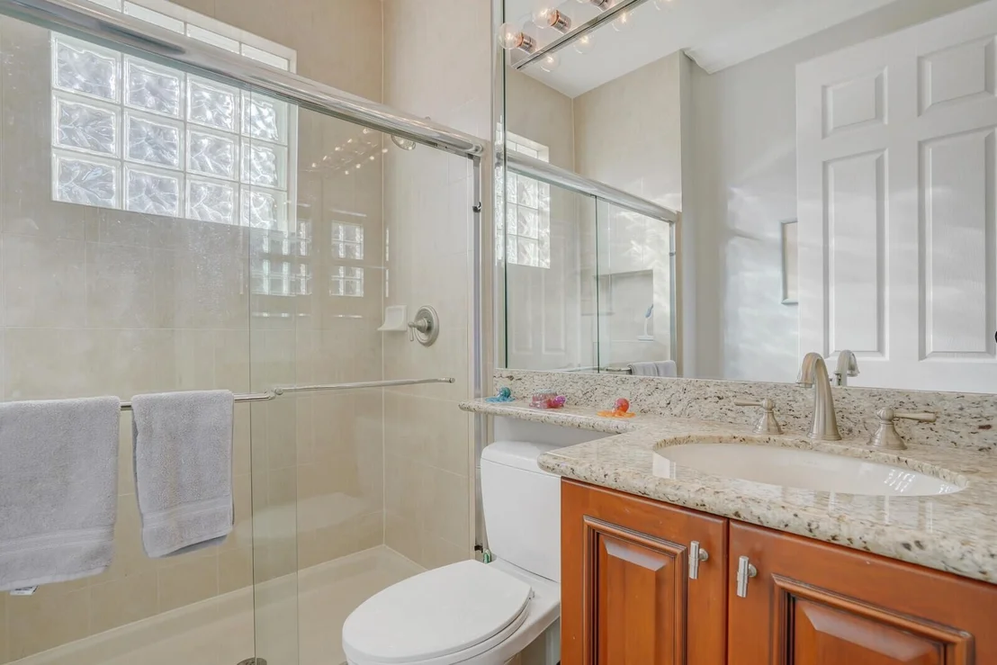 Photo of 6808 Shamrock Trail