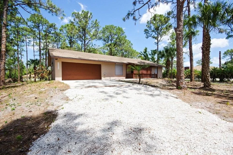 Photo of 12575 165th Road N