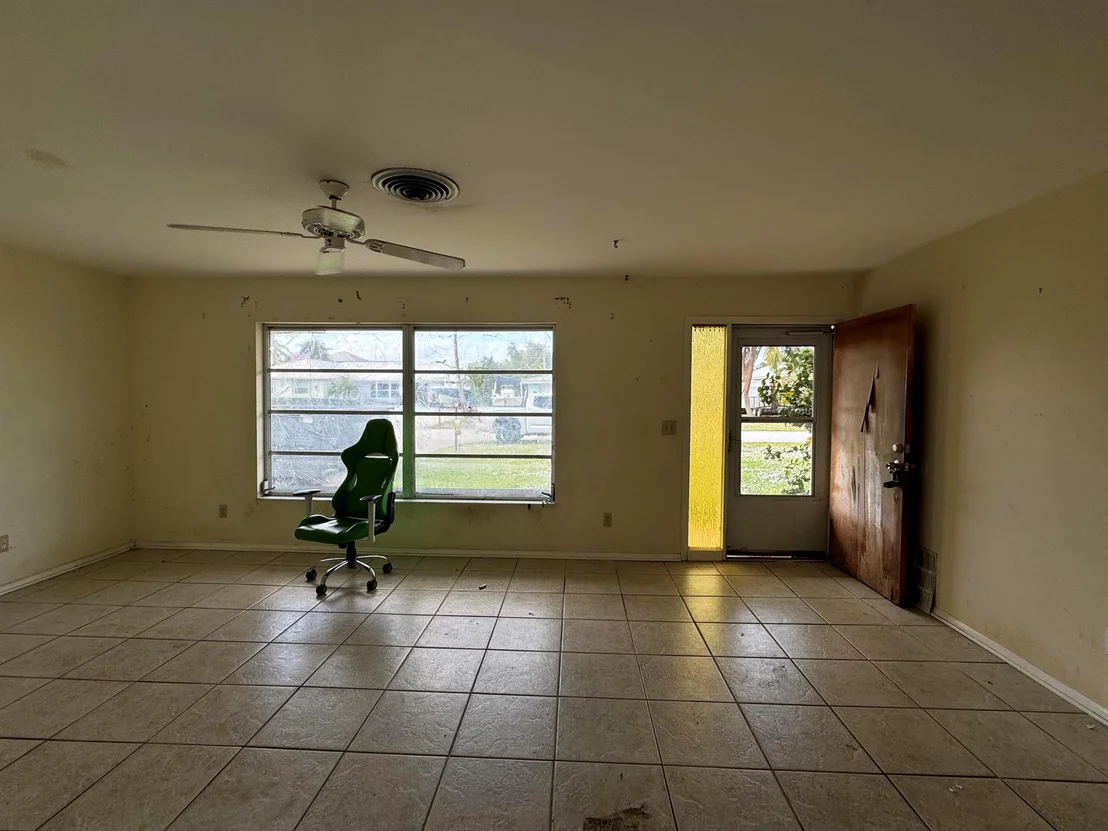 Photo of 4379 SE Bayshore Terrace
