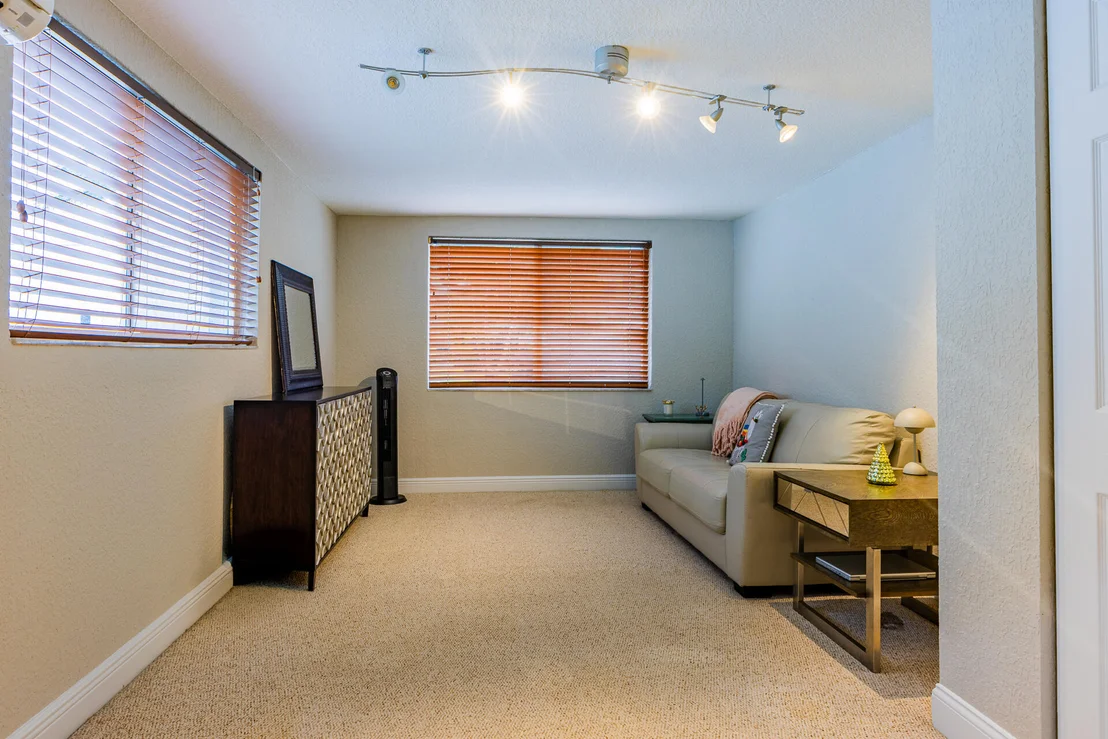 Photo of 801 SE 5th Terrace