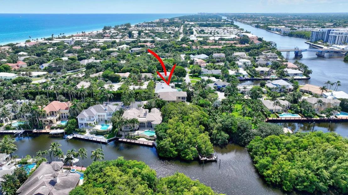 Photo of 18 Ridge Boulevard