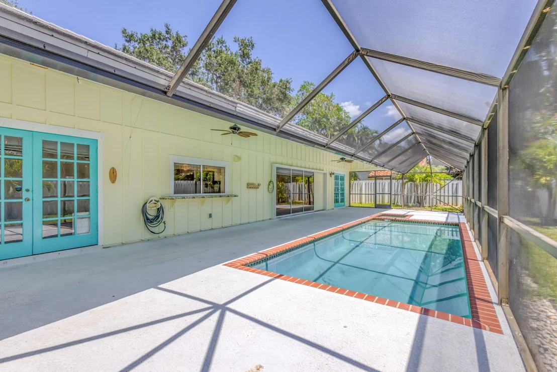 Photo of 120 Bayberry Circle