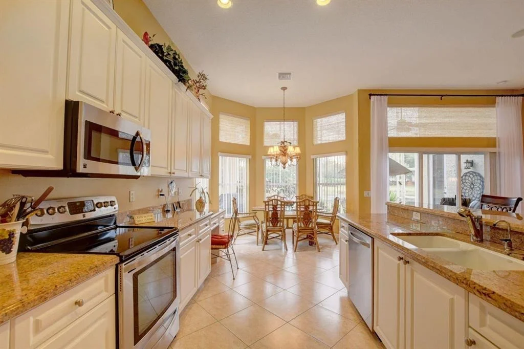 Photo of 8780 Palm River Drive