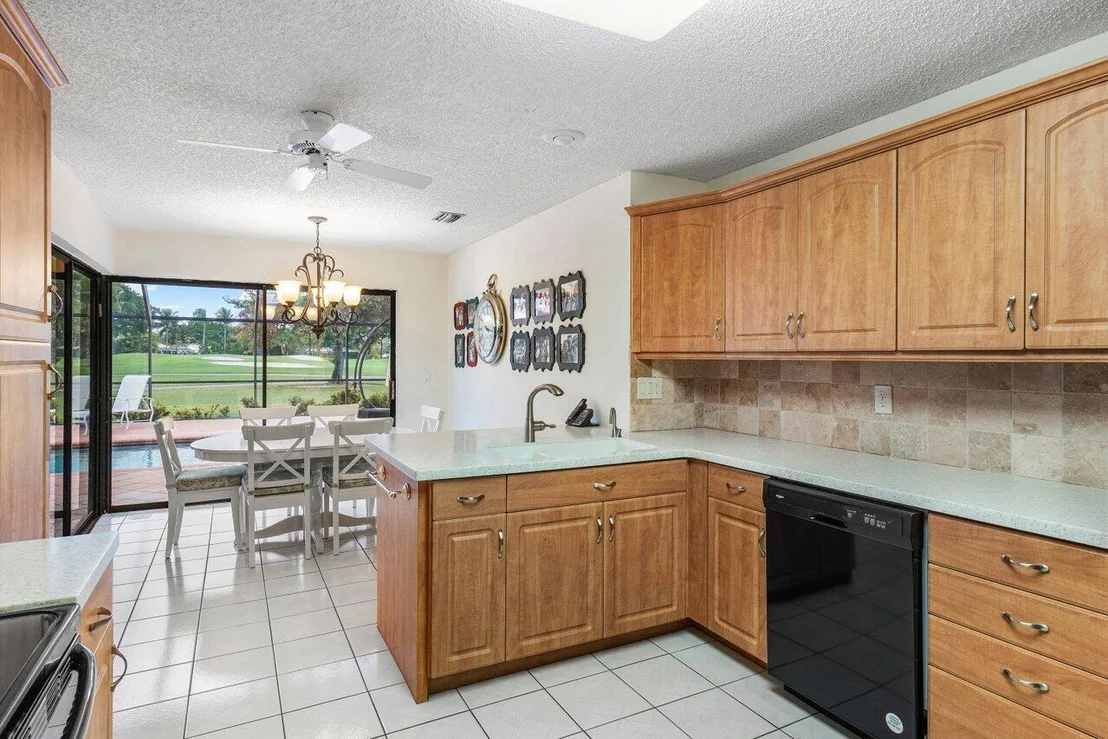 Photo of 10869 River Glenn Drive