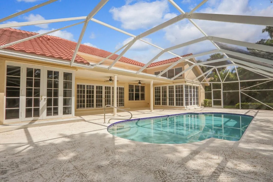 Photo of 18517 SE Heritage Drive