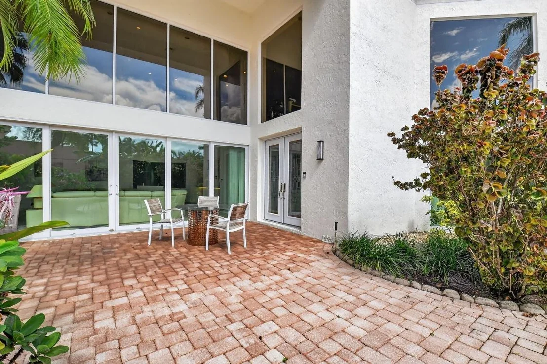 Photo of 16670 Senterra Drive