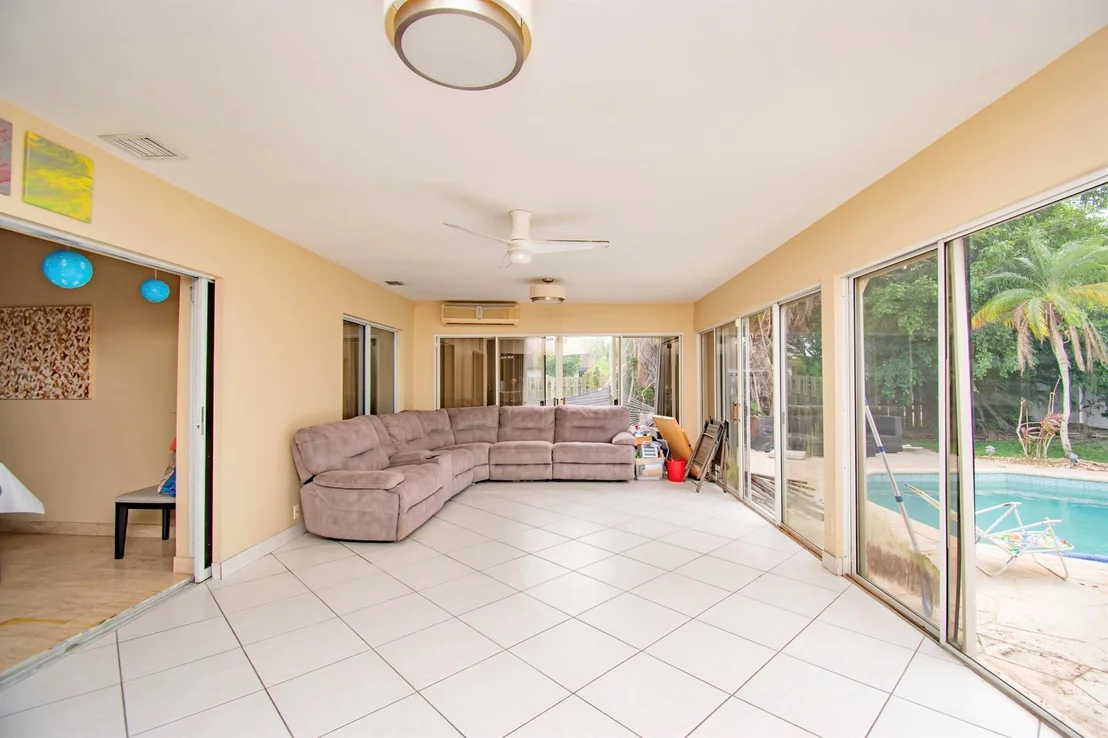 Photo of 7455 San Clemente Place