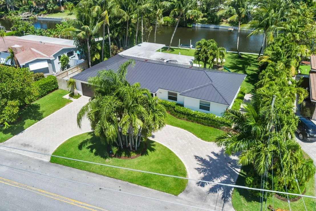 Photo of 7226 Pine Tree Lane