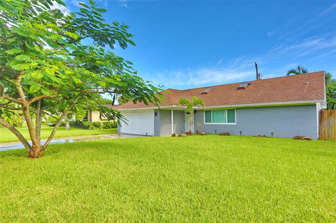 Photo of 509 Heron Drive