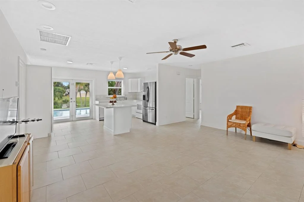 Photo of 3144 Chapel Hill Boulevard