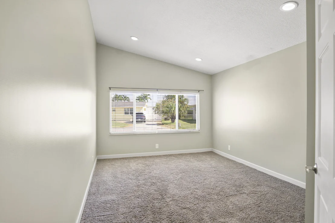 Photo of 195 SW Cabana Point Circle