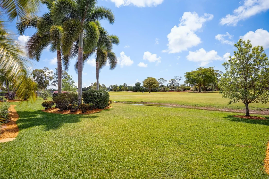 Photo of 391 Glenbrook Drive