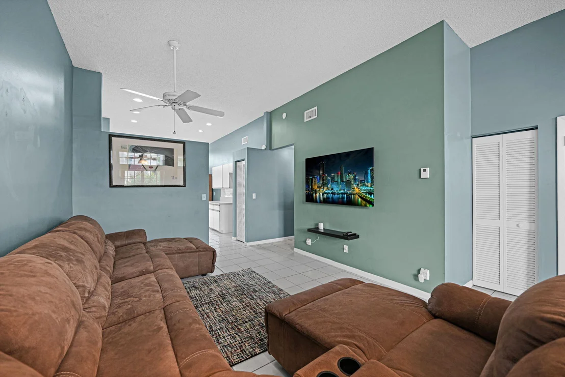 Photo of 2656 NW 68TH Avenue