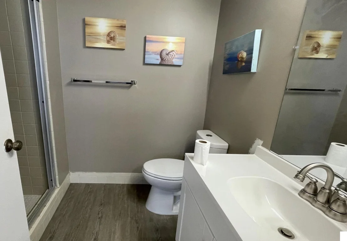 Photo of Unit 708 at 14575 Bonaire Boulevard