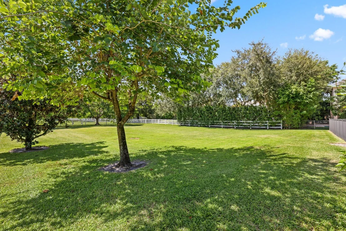 Photo of 8977 Stone Pier Drive