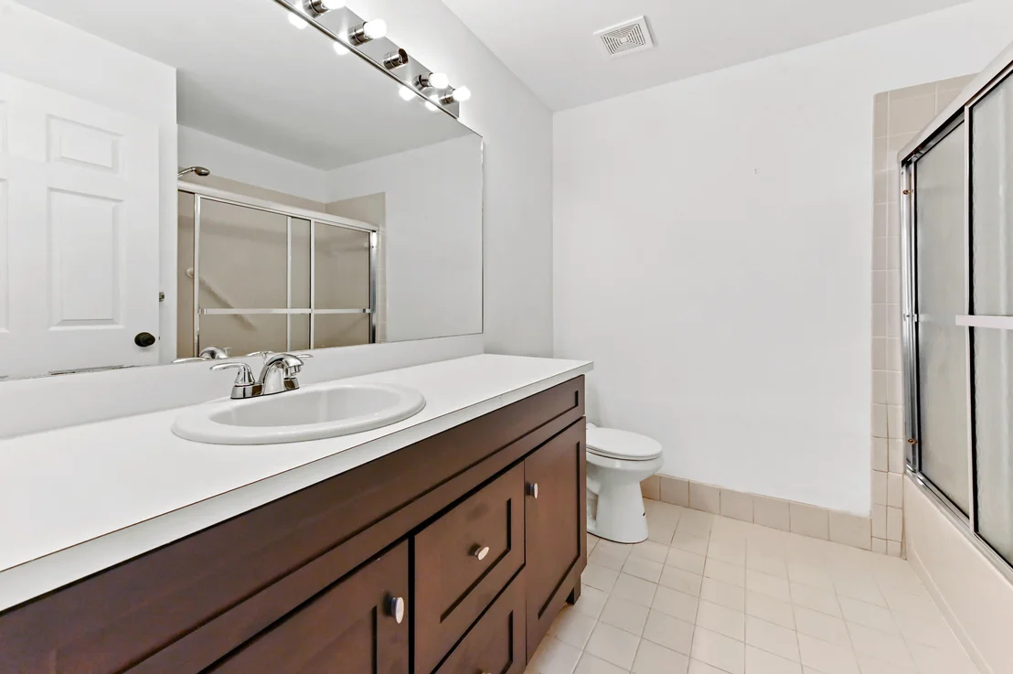 Photo of 6069 Heliconia Road