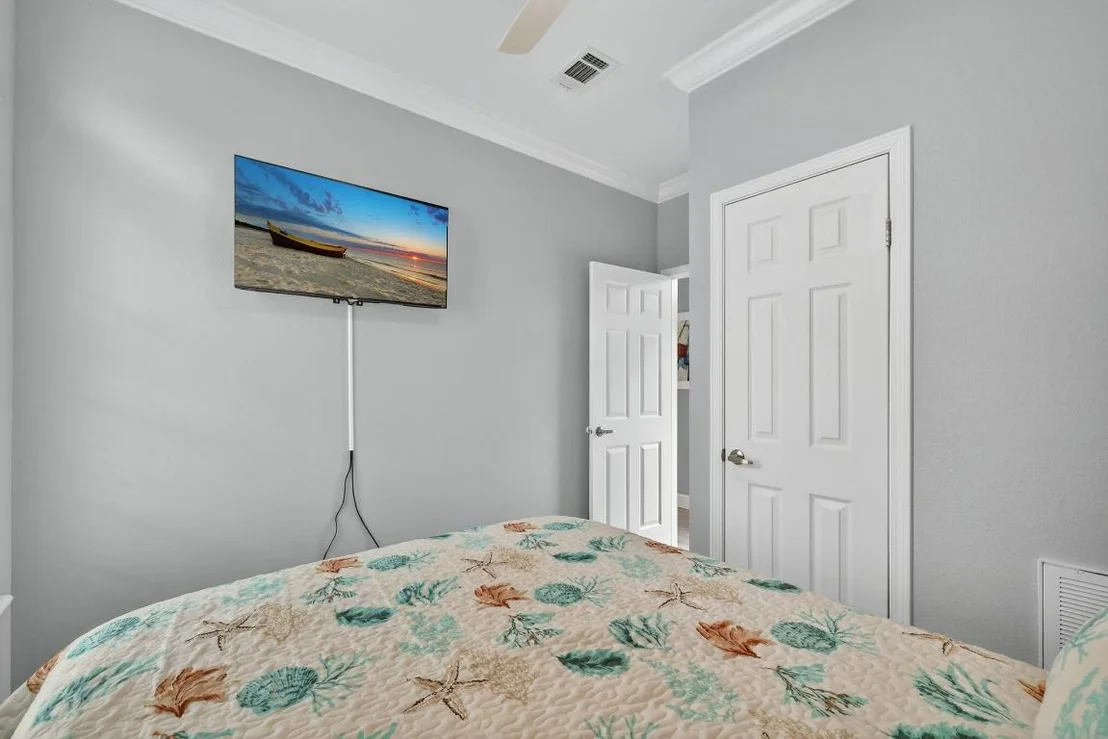 Photo of 301 NE Coastal Drive