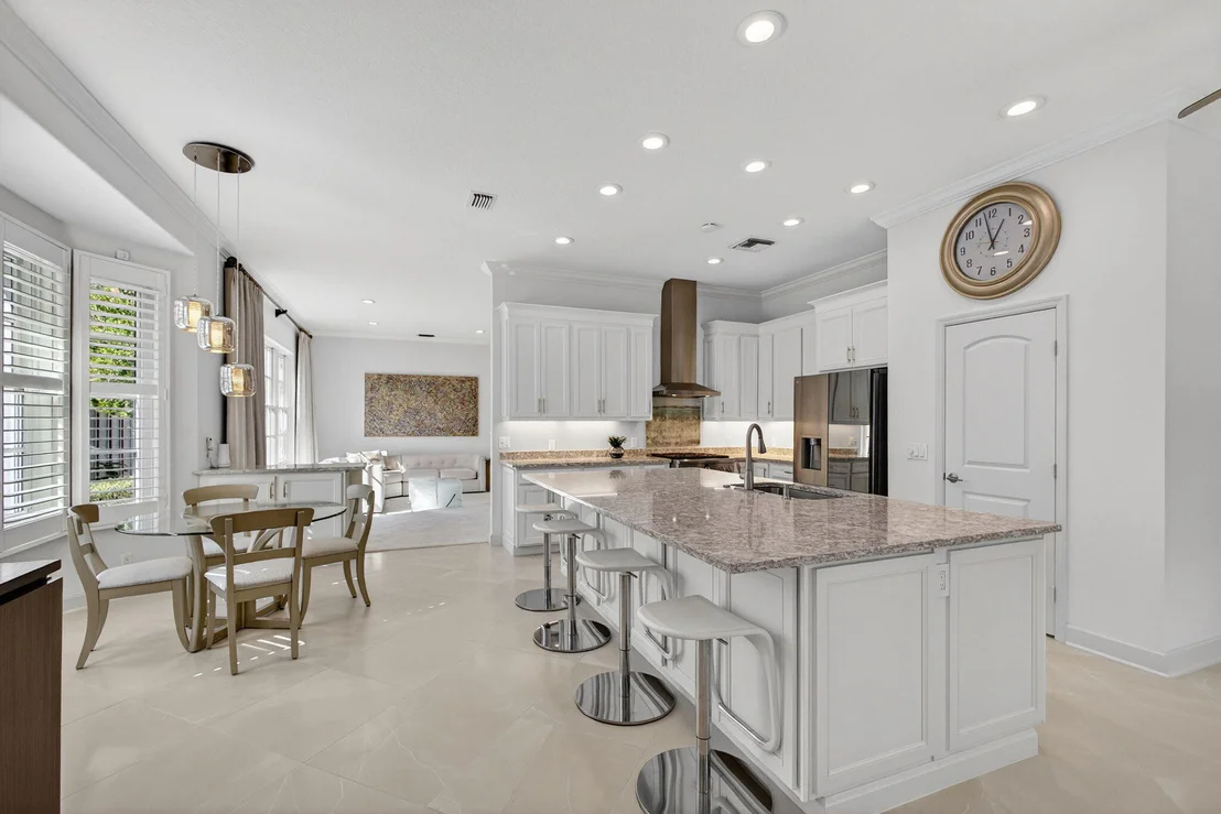 Photo of 934 Augusta Pointe Drive