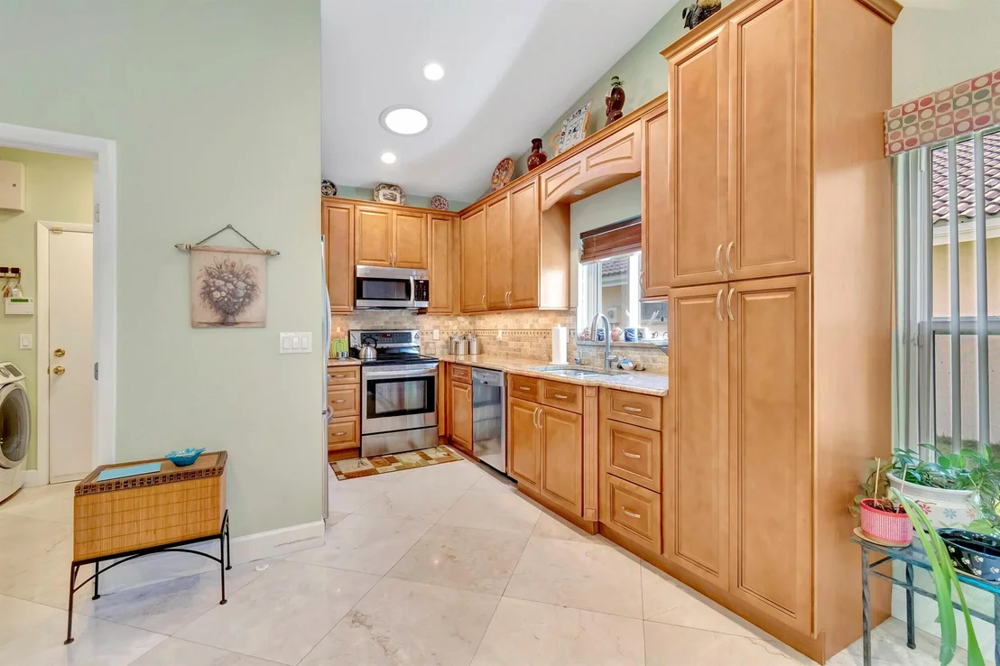 Photo of 8361 Leeway Lane