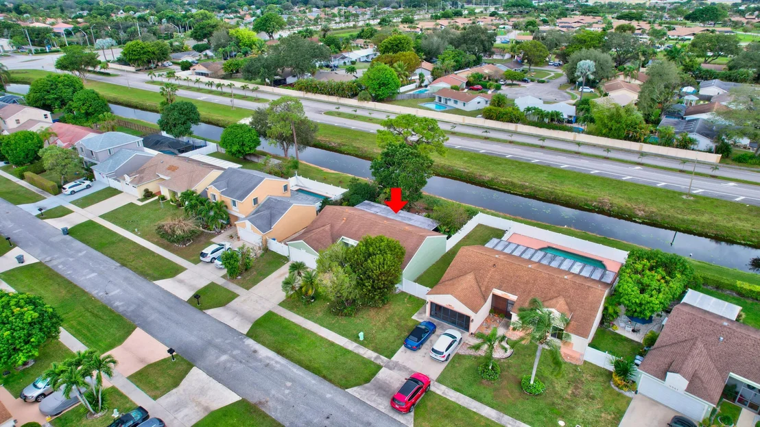 Photo of 9873 Robins Nest Road