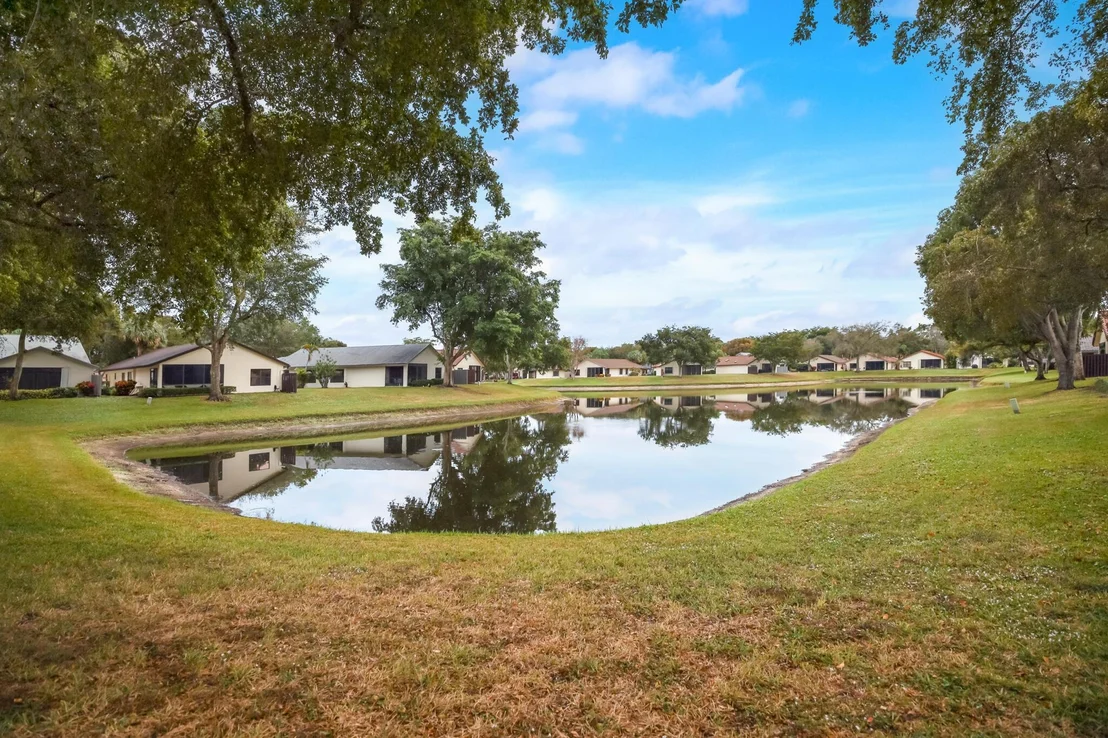 Photo of 4951 Boxwood Circle