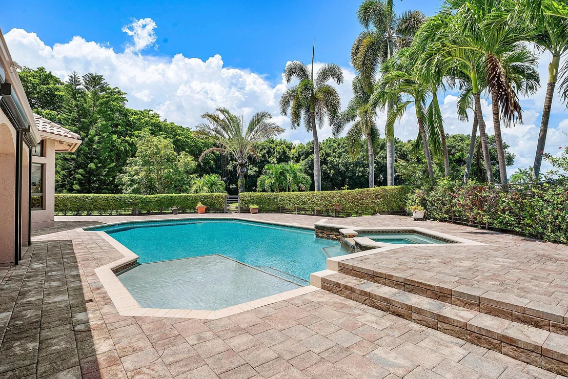 Photo of 17595 Bocaire Place